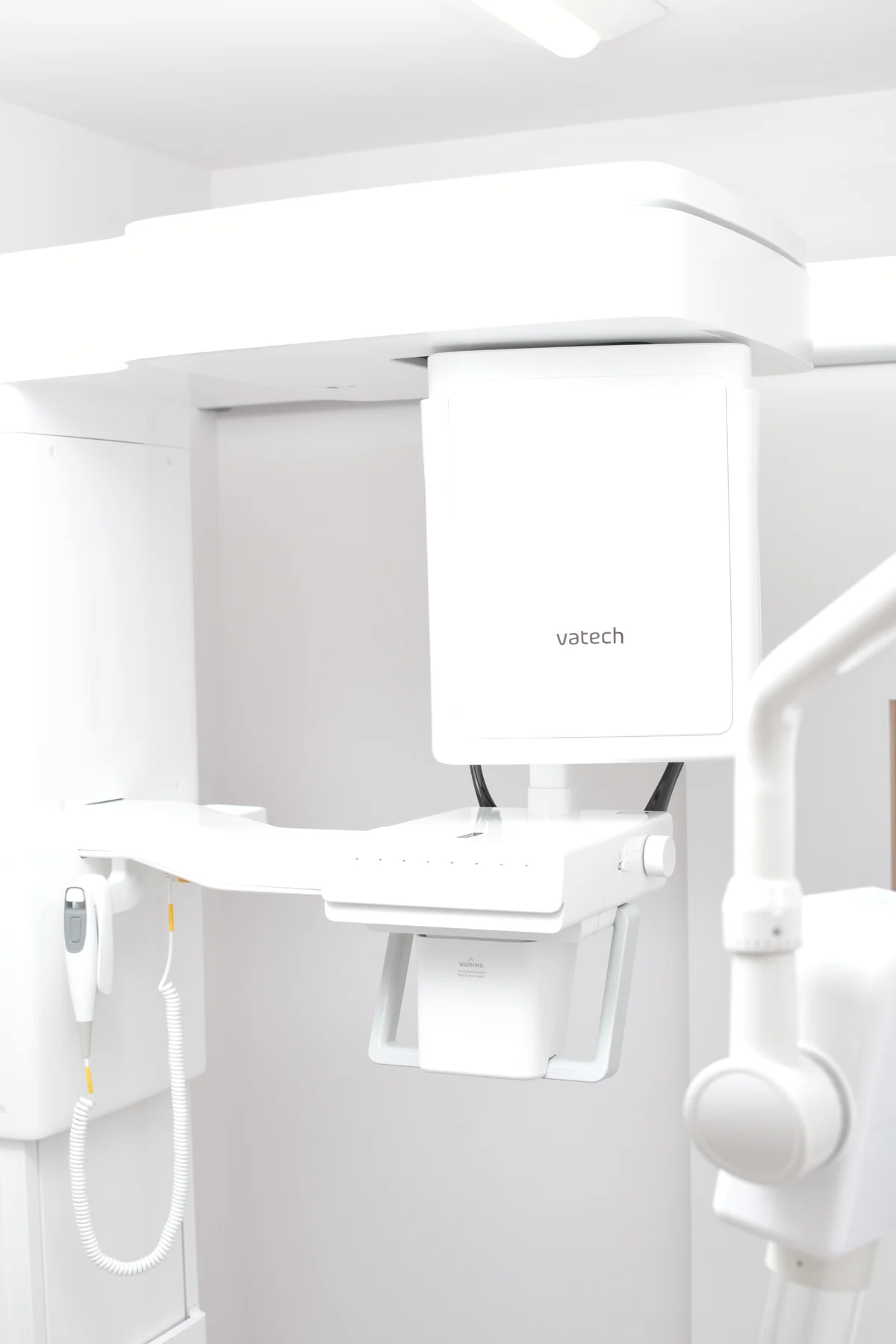 正確な診断を可能にする歯科用CT 正確な診断を可能にする歯科用CT
